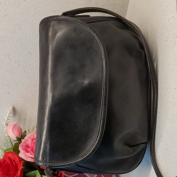 USA 🇺🇸 Vintage COACH  crossbody bag - Picture 2 of 11